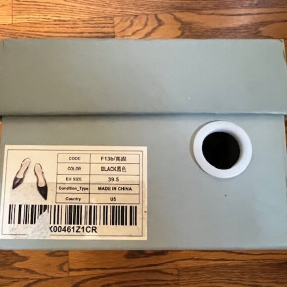 C. Paravano Women's Pointed Toe Slingback Pump, Size 39.5 (EU) or 9/ 9.5 (US) - Picture 2 of 8